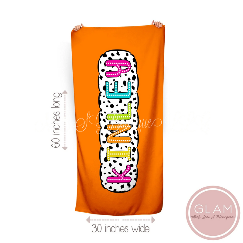 Load image into Gallery viewer, Black &amp; White Spotted Towels
