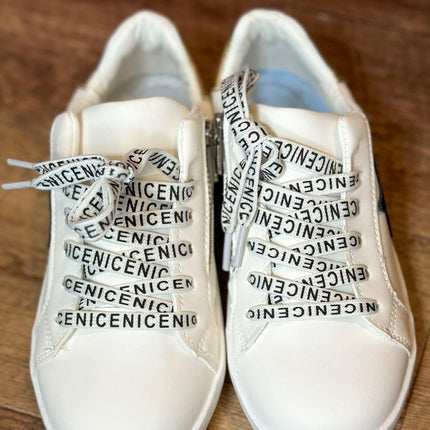White Black Star Sneaker