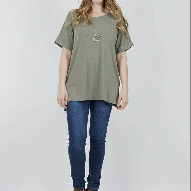 Premium Rolled
Sleeve Side Slit High-Low Hem