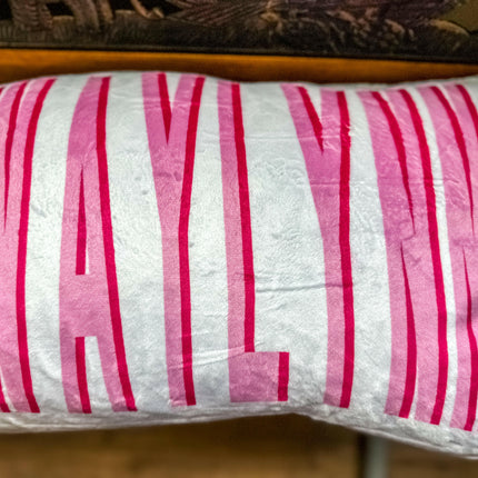 Snuggle Me Shadow Block Travel Pillows