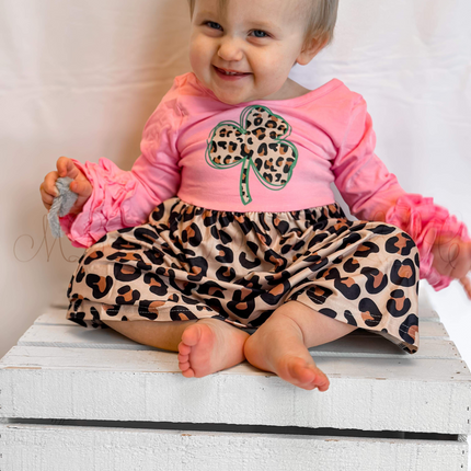 Pink Lucky cheetah Clover