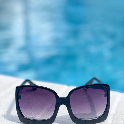 “Big Dreams” Black Square Sunglasses